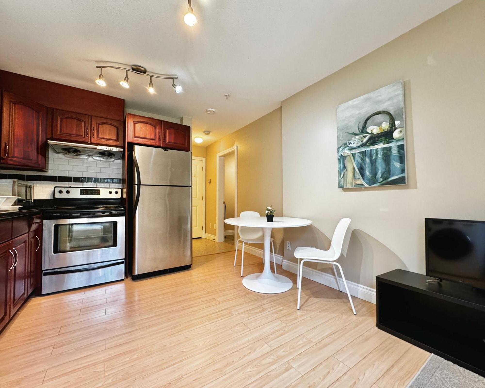 Cozy 1Bedroom Suite Near Downtown Vancouver Bagian luar foto